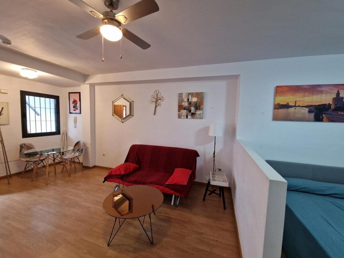 Castilla Del Patrocinio, Coqueto Apartamento De 1Dormitorio セビリア エクステリア 写真
